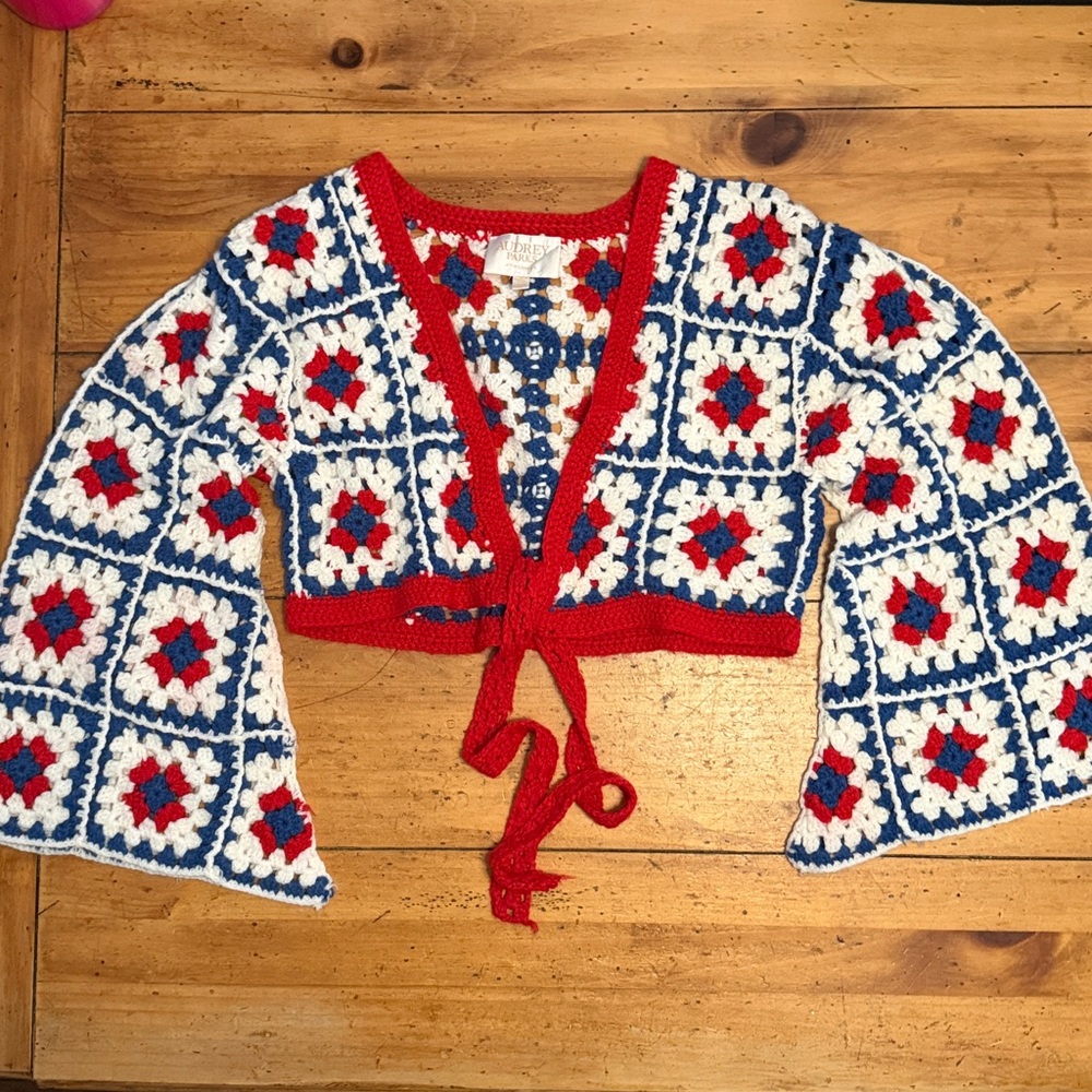 Audrey Parks x Francesca’s Lara Crochet cropped cardigan XS